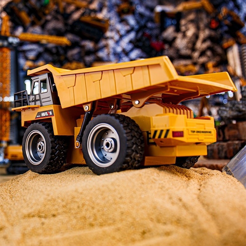 Huina 1534 RC Dump Truck 1/18  - Dump Truck Toy ulasan dan harga